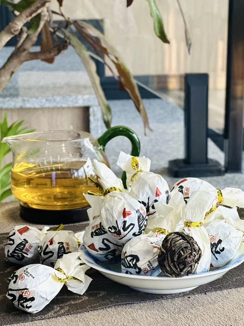 茶御天禧2019年冰岛老寨龙珠普洱生茶