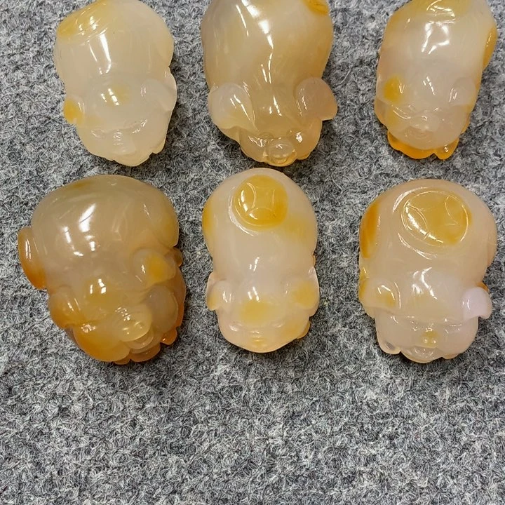 玛瑙/玉髓颈饰未镶嵌斯**类