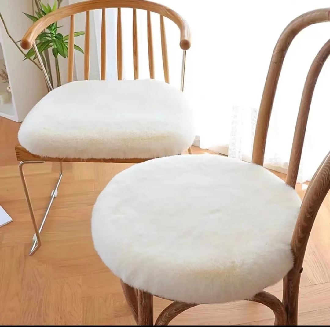 兔兔绒保暖坐垫椅子垫加厚保暖兔毛绒屁垫餐椅坐垫办公室久坐神器