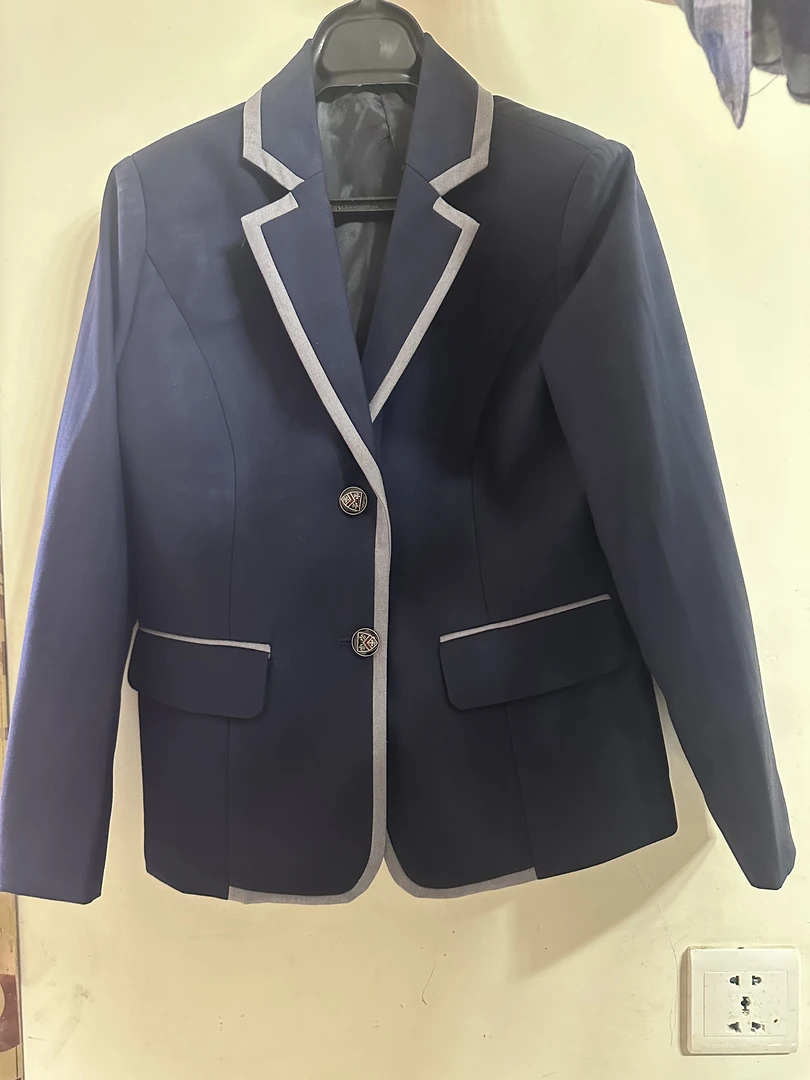 郑州丽水外国语中小学学生男女西装同款校服