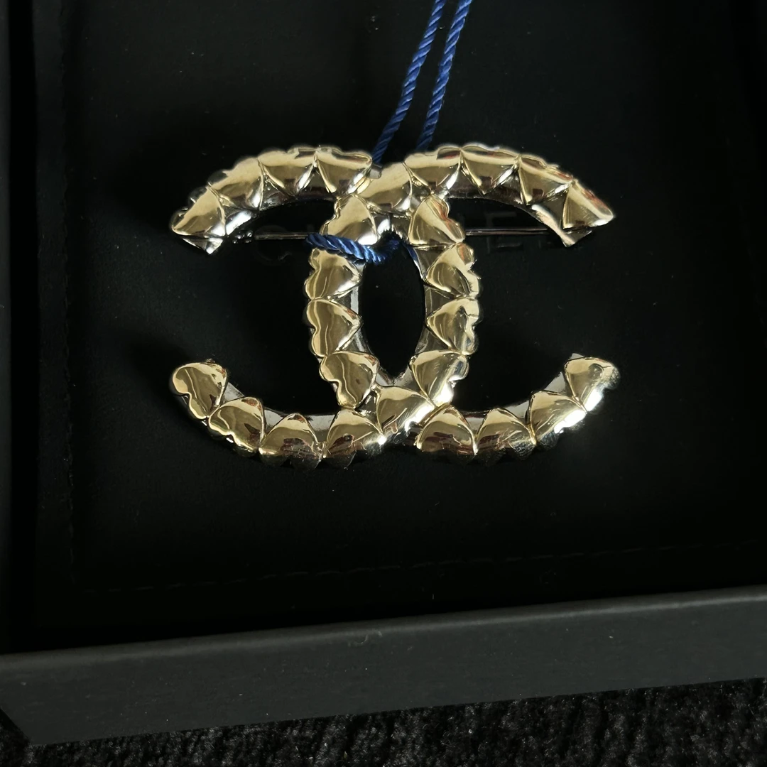 99新 Chanel/香奈儿 爱心胸针/jm20968