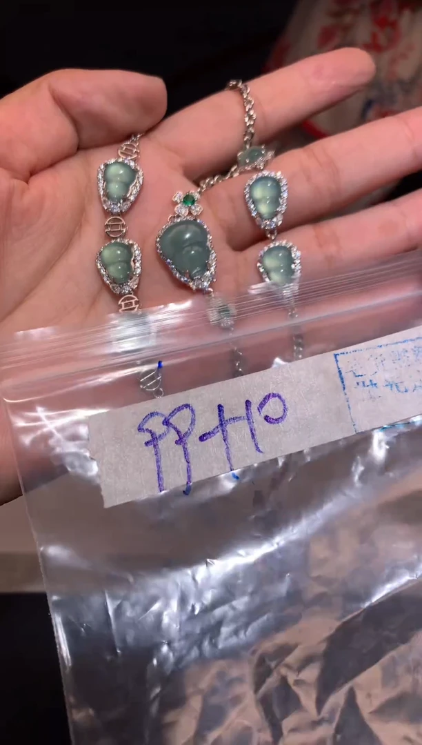 【闪购商品】定制翡翠未镶嵌定制翡翠未镶嵌多样性拍一发一168