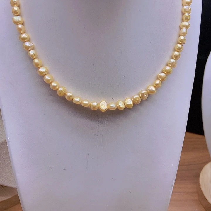 淡水珍珠颈饰未镶嵌
