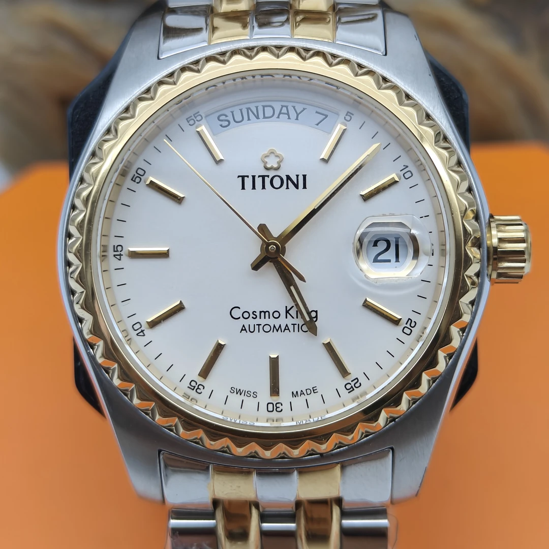 95新 Titoni/梅花 宇宙系列/表径38mm