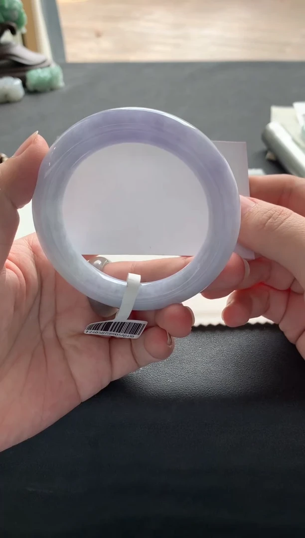 【闪购商品】翡翠手镯未镶嵌56圆条A8410买断