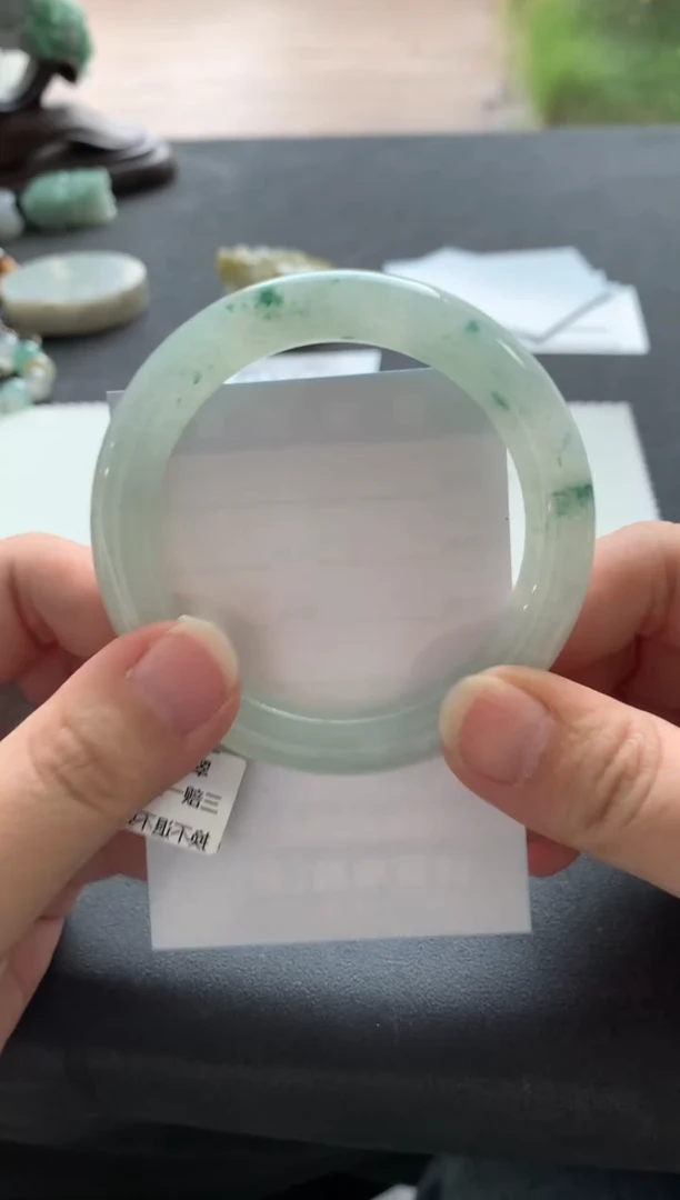 【闪购商品】翡翠手镯未镶嵌55圆条A9646买断