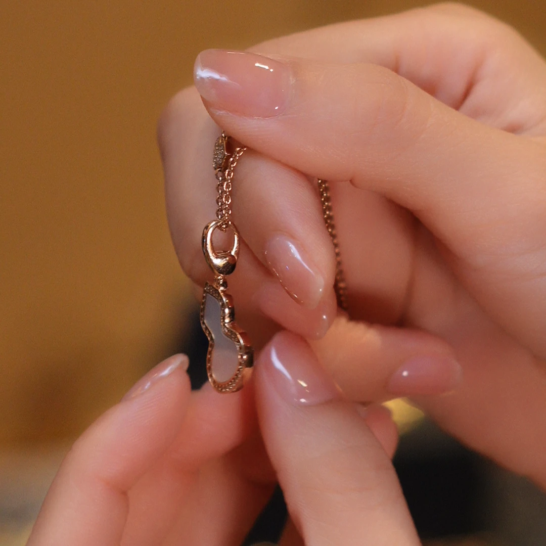 S925银贝壳白色葫芦项链HTML0143