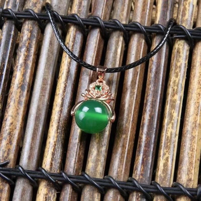 （游游专属）天然菠菜绿路路通精美绿皇冠冰绿转运珠吊坠