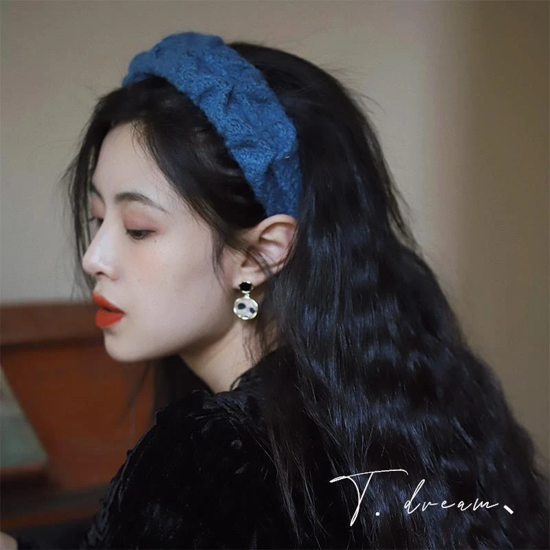 《复古毛衣》秋冬高颅顶克莱因蓝毛绒毛线发箍女法式发饰发带头箍