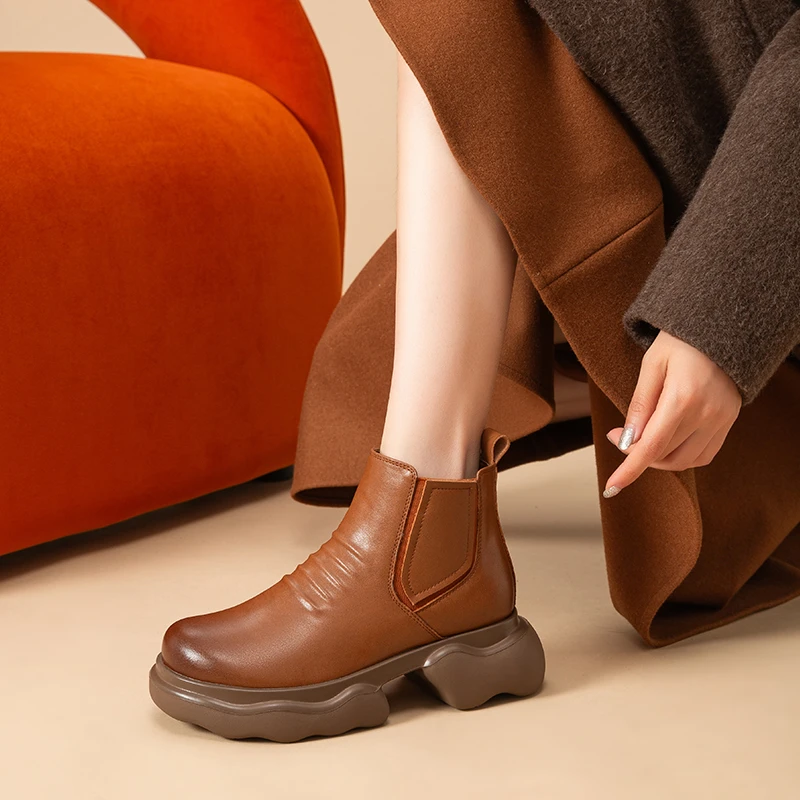 真皮马丁靴烟筒靴女款爆款2024新款洋气女士短靴秋季厚底百搭鞋子