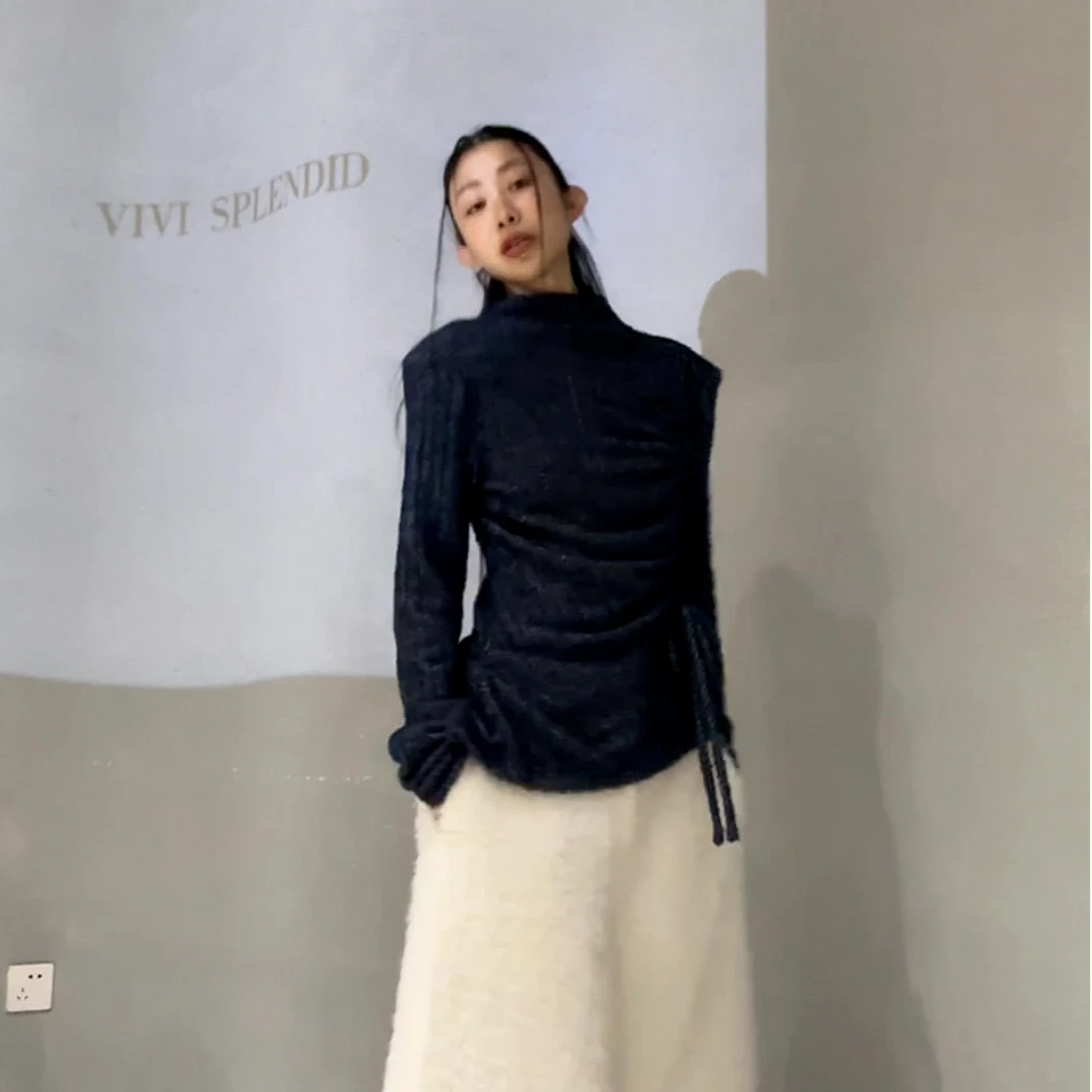 VIVISPLENDID19513#（定制福利款NO退NO换）牛仔蓝抽绳毛绒绒毛衣