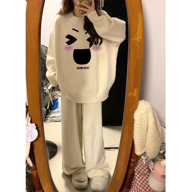 法式温柔风正肩圆领毛衣大码300斤秋冬软糯趣味印花休闲针织上衣