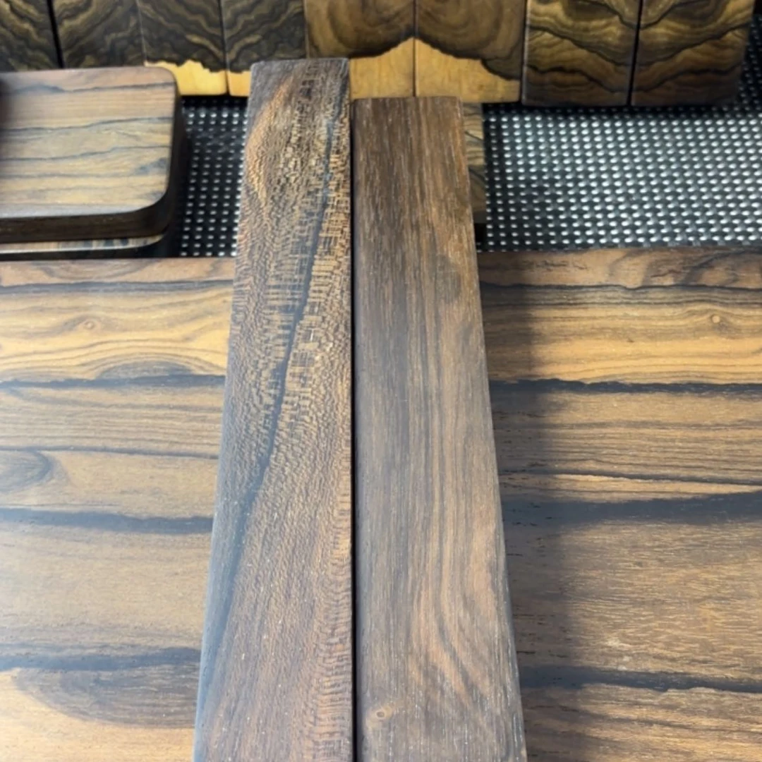 【闪购商品】雕刻木材