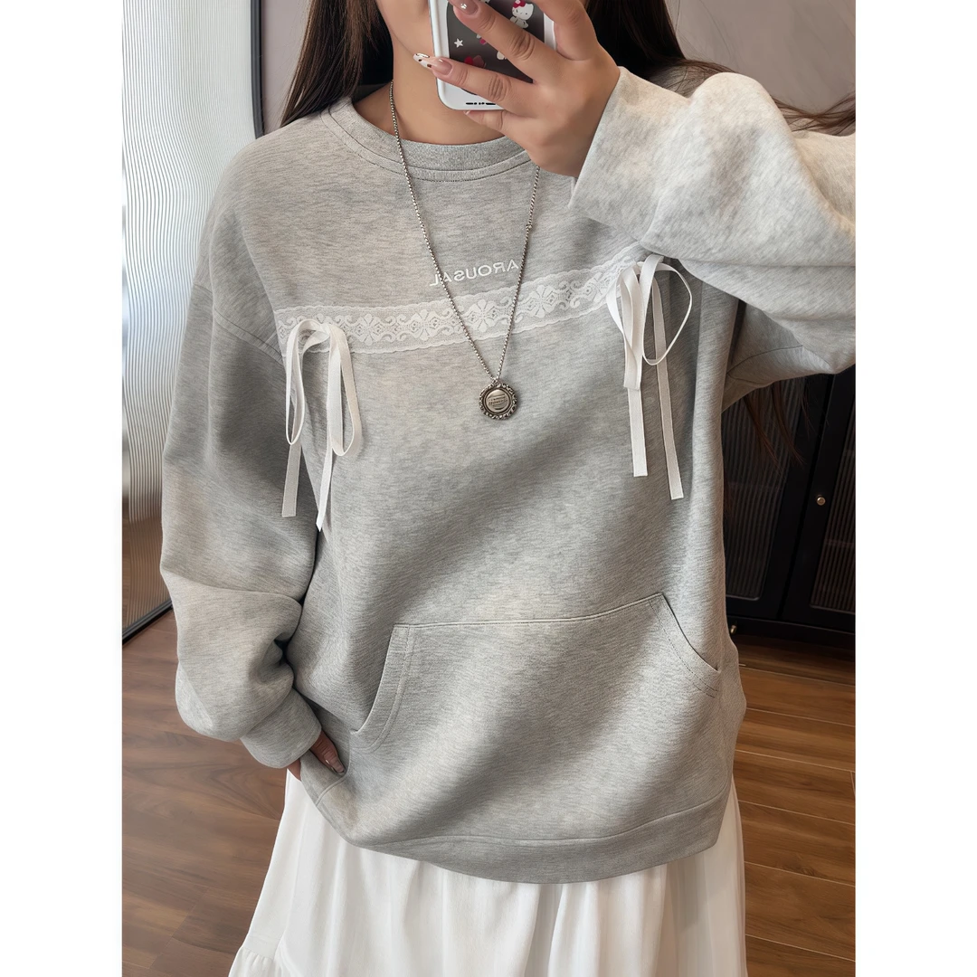 断码捡漏~伊尔森里 / 蝴蝶结蕾丝拼接款圆领卫衣12033花契200斤