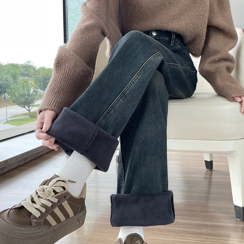 复古加绒直筒牛仔裤女2024秋冬新款高腰显瘦宽松垂感窄版阔腿裤子