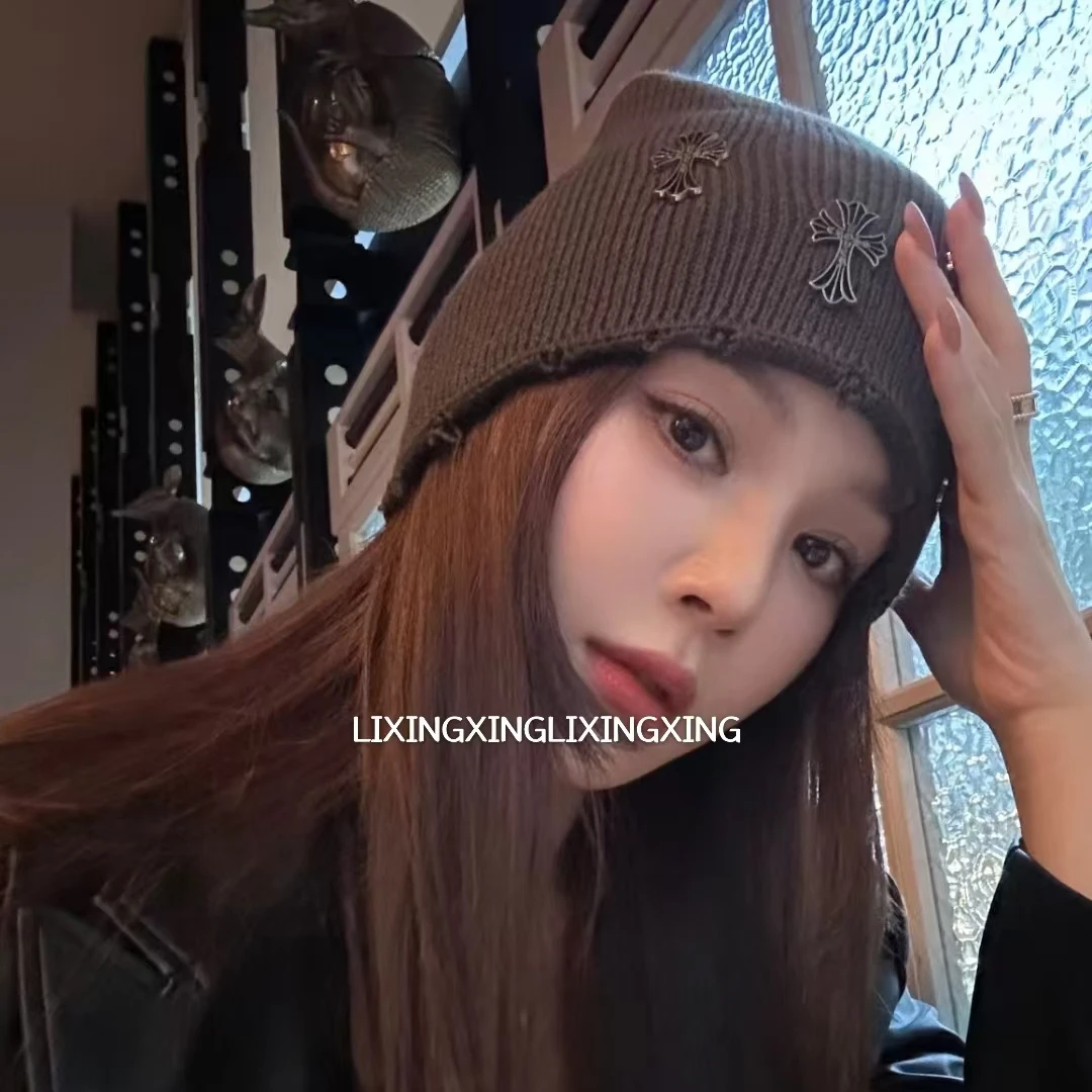 LXX【金属十字花毛线帽】针织贝雷帽秋冬贝雷帽网红白色时尚百搭