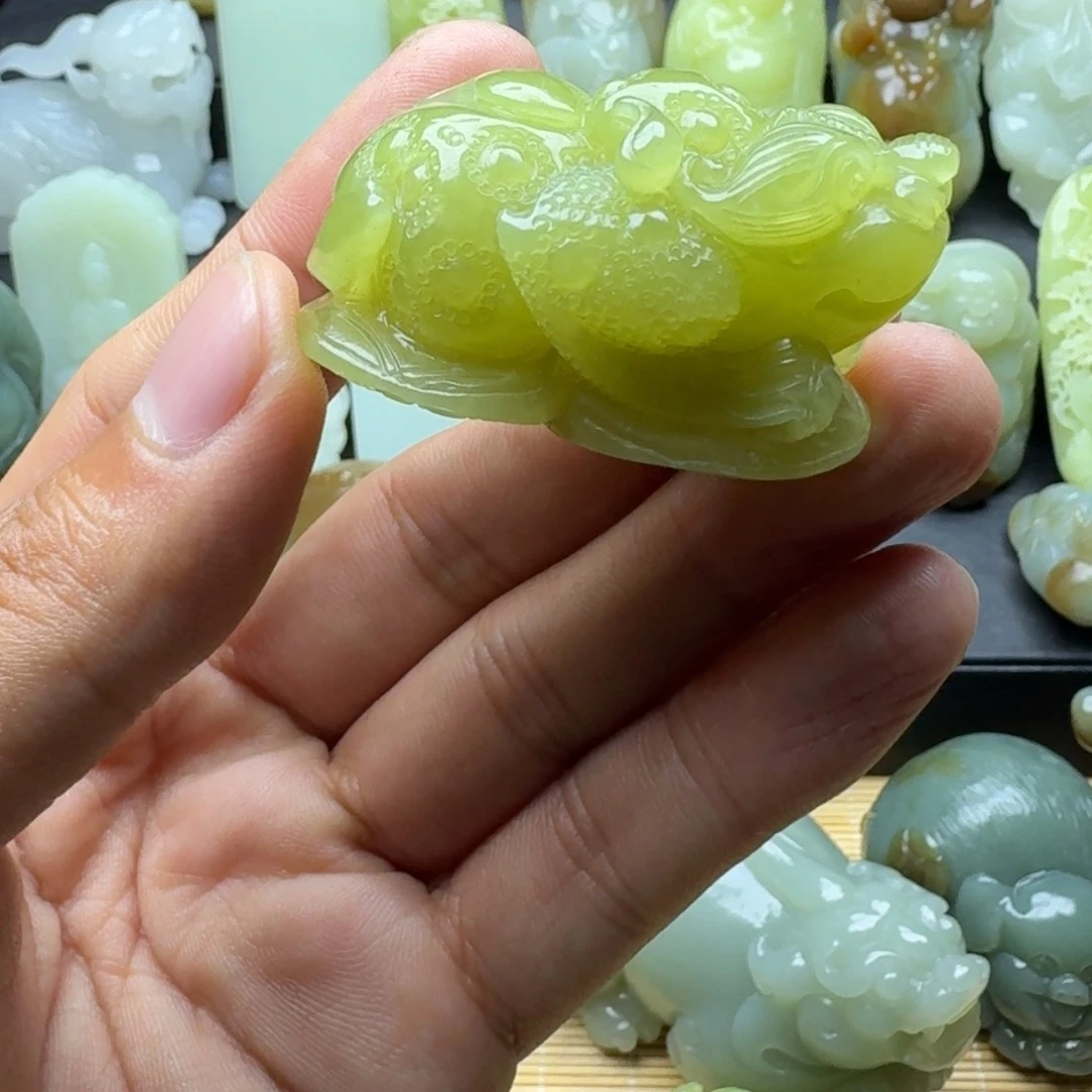 和田玉挂件未镶嵌唯****渡