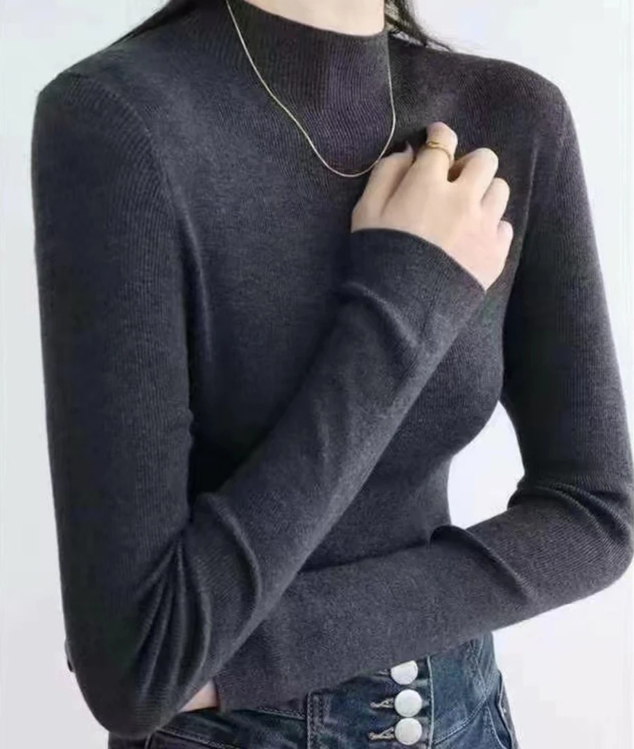 Z.X   软糯舒适半高领长袖打底衫   2435