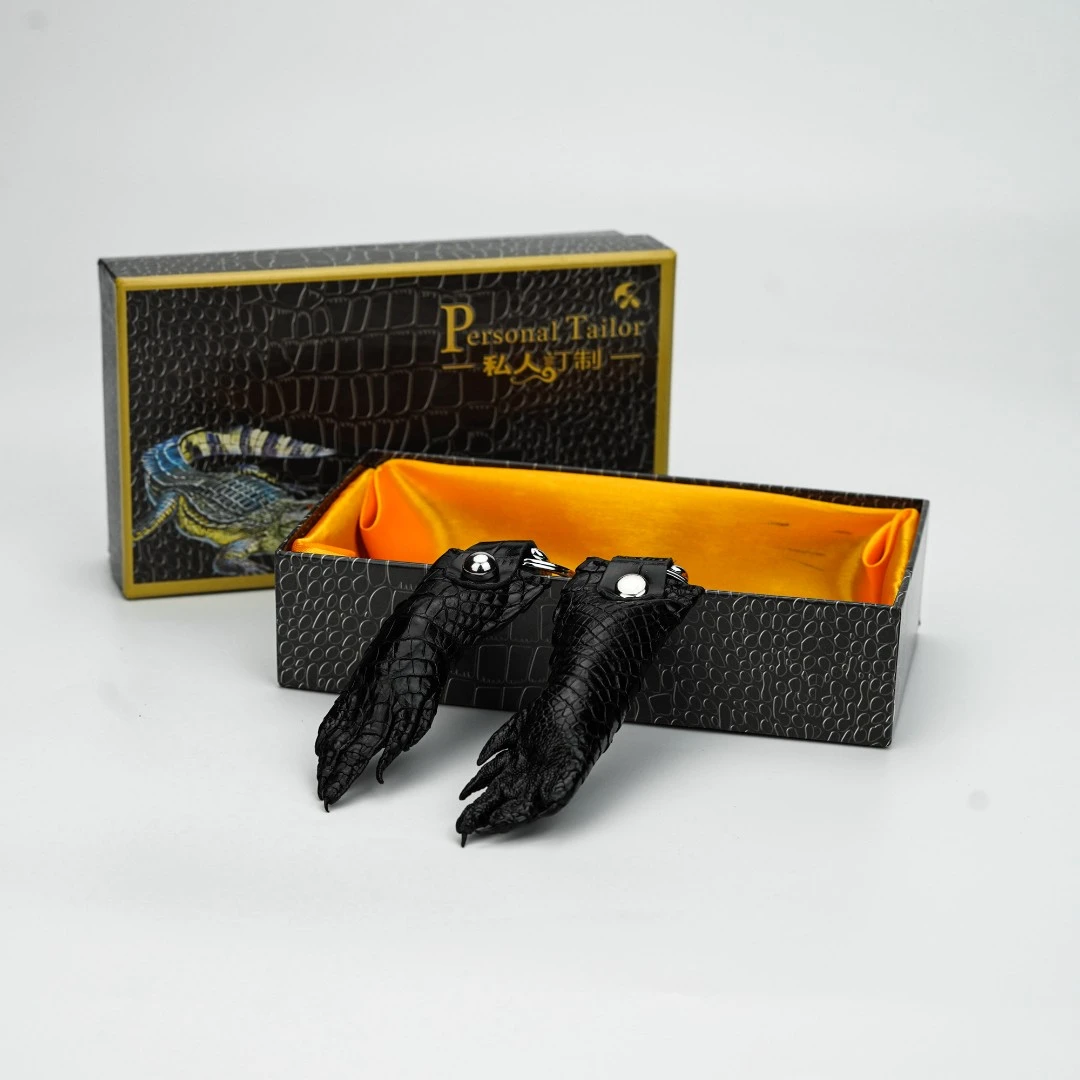 鳄鱼皮钥匙扣 小巧精美携带方便装钥匙扣小巧鳄鱼皮纯手工黑色