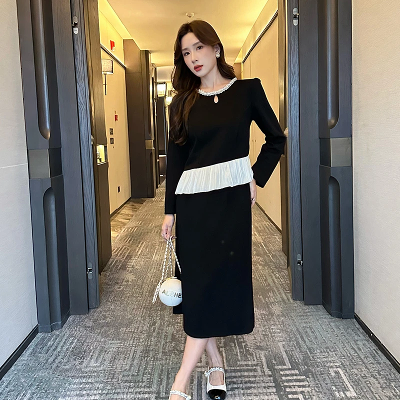 奢姿大码女装2024秋冬减龄镂空两件套胖妹妹荷叶边拼接时尚套装