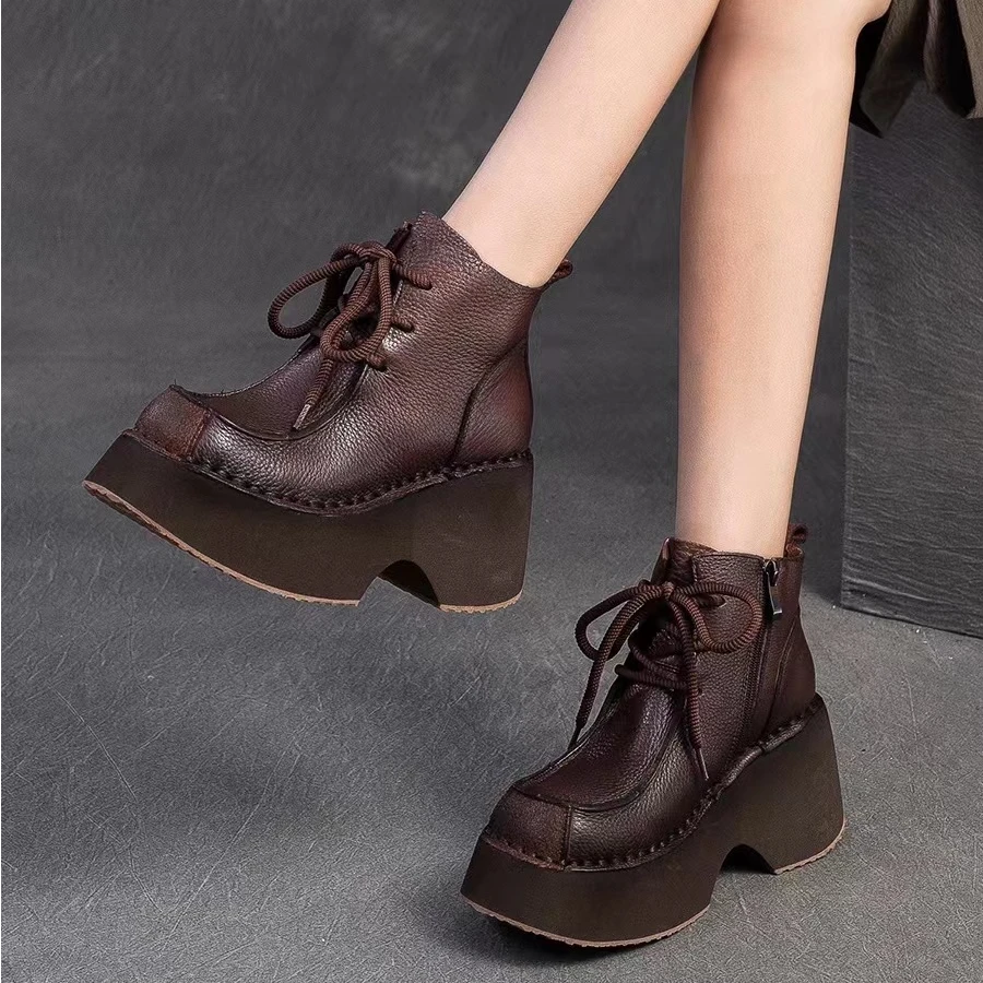 80881鑫广州版秋季新款高端牛皮休闲复古女鞋增高时尚百搭短靴女