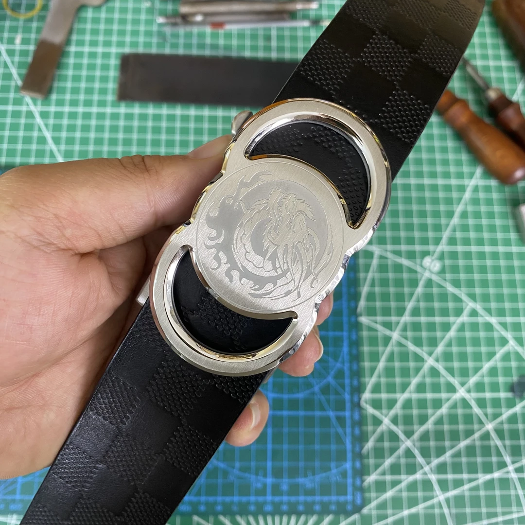 不锈钢外穿无牙自动扣 手工定制头层牛皮 男士真皮腰带 时尚百搭