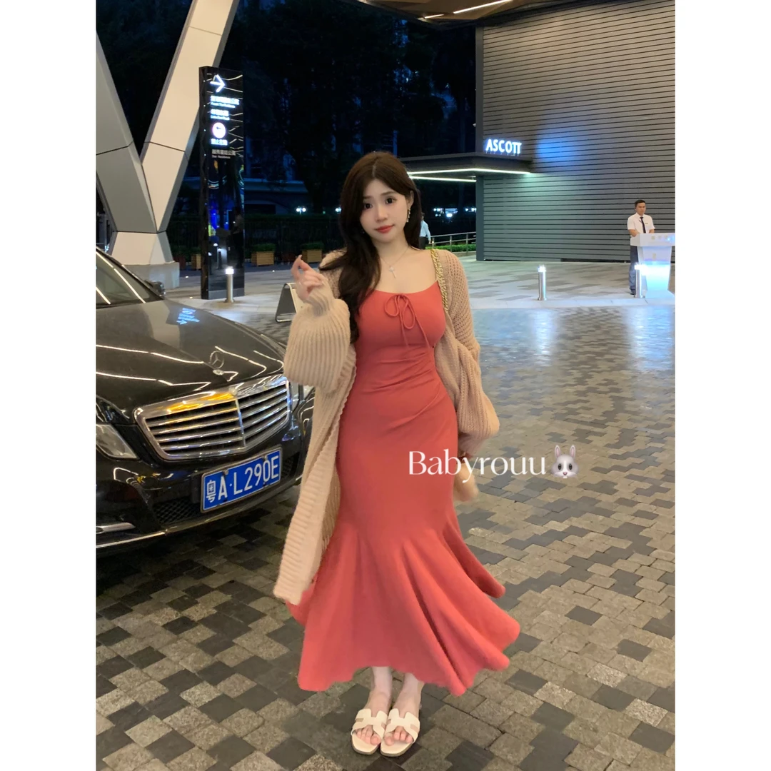 XD怡989383【步步生莲】秋季收腰温柔风连衣长裙大裙摆温暖法式