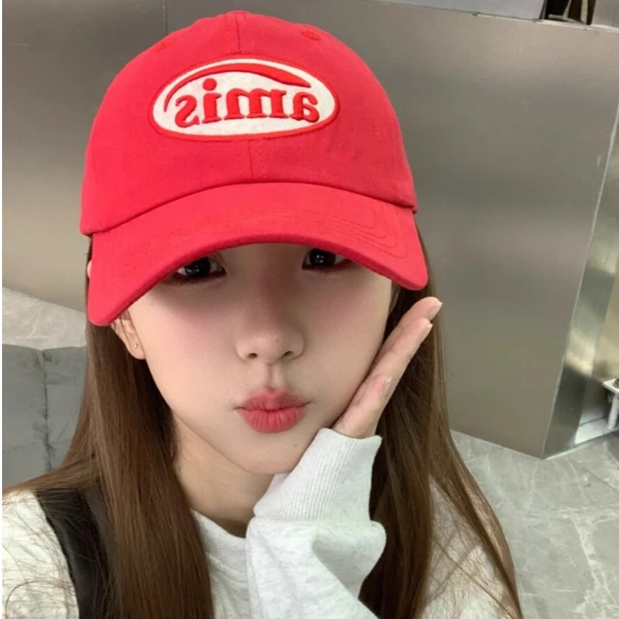 2024新款韩国红色棒球帽女四季休闲百搭软顶大头围鸭舌帽秋冬批发