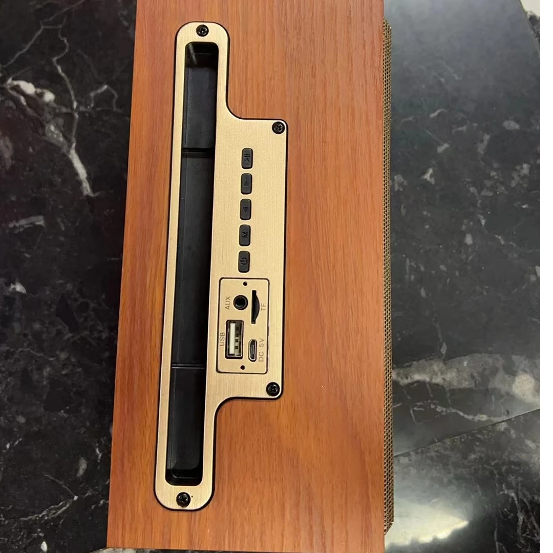 户外家用多功能小音箱88