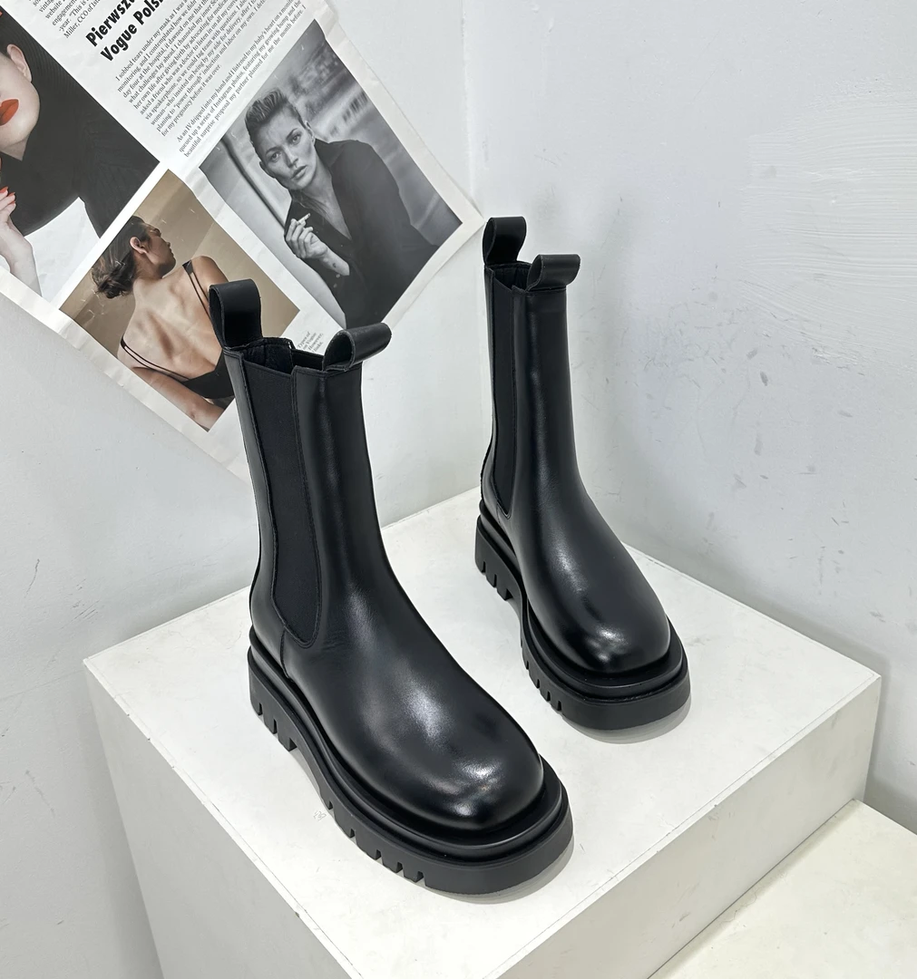筒高20公分  699-18秋冬新款牛皮时尚百搭潮流厚底时装中靴烟筒靴
