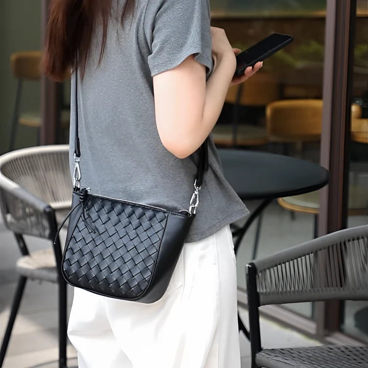 Gefanxi/歌梵希真皮编织2024夏季新款单肩包百搭牛皮斜挎女士包