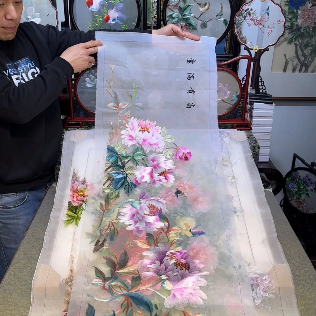 刺绣刺绣工艺精湛
