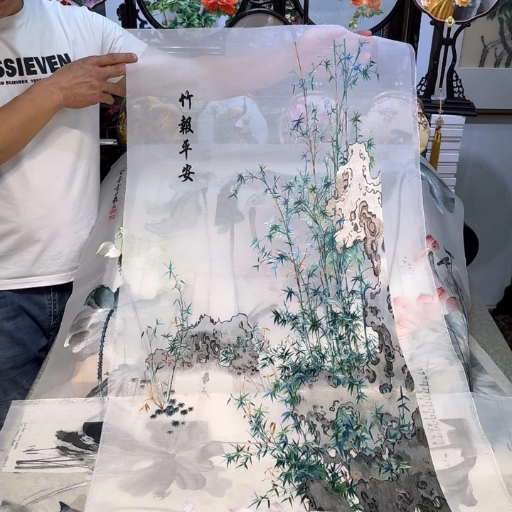 刺绣用****9刺绣工艺精湛