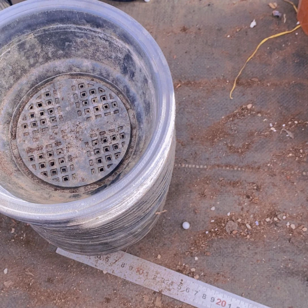 旧16公分黑韩盆15个