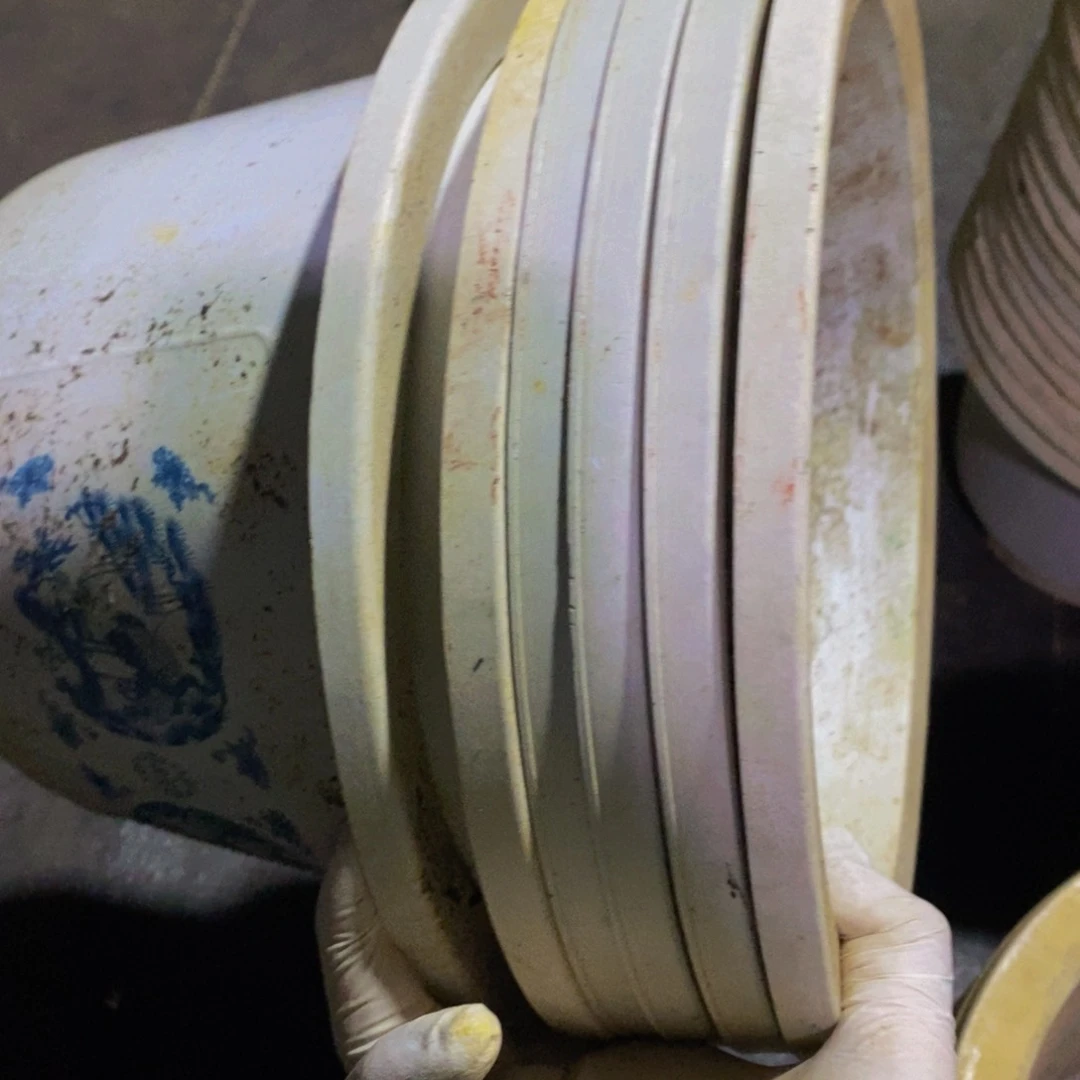 塑料旧24公分白圆盆 6个