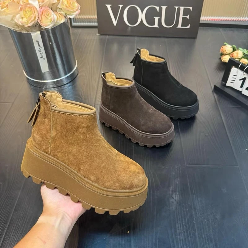 冬季新款厚底百搭高级感气质短靴