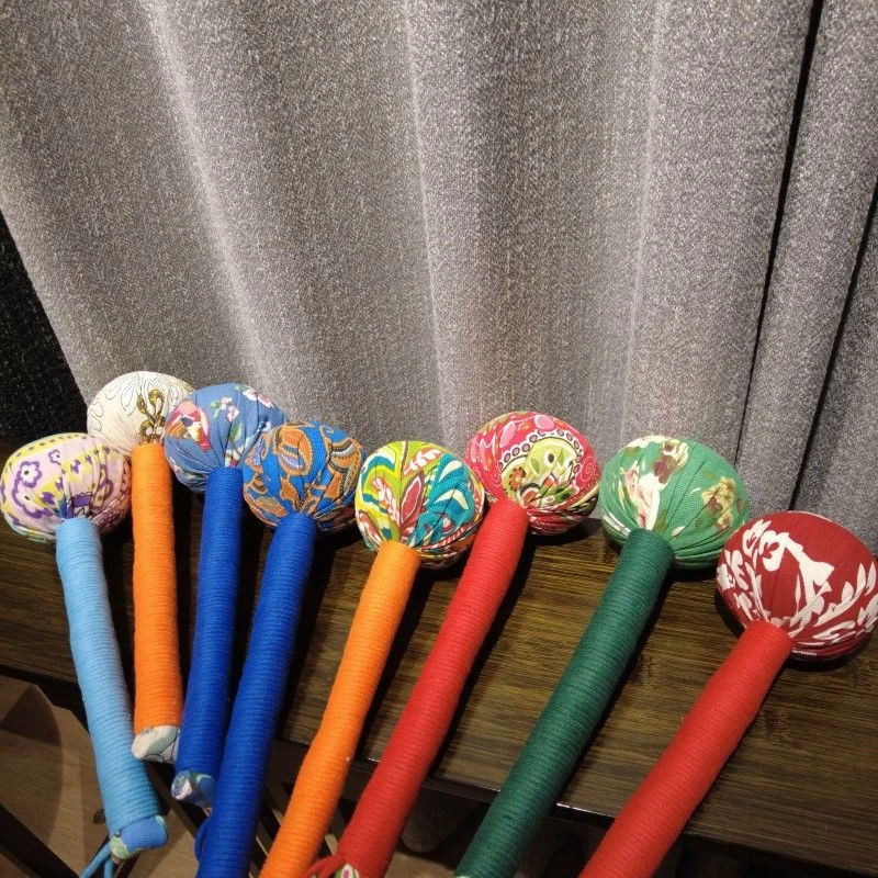 养生经络敲打锤颈肩颈椎捶背神器按摩中药艾草多功能便携按摩锤
