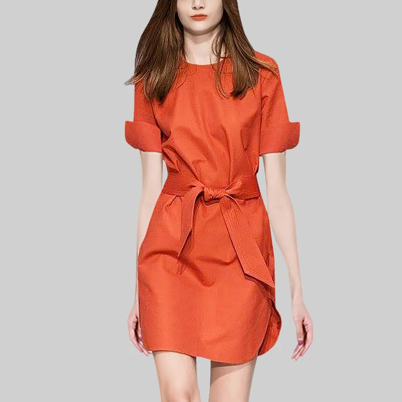 女神范法式纯色连衣裙2025夏新款减龄设计高级感橘红色短袖一步裙