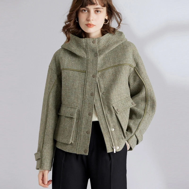 复古短款毛呢外套女2025年冬装新款宽松设计感显瘦连帽呢子大衣潮