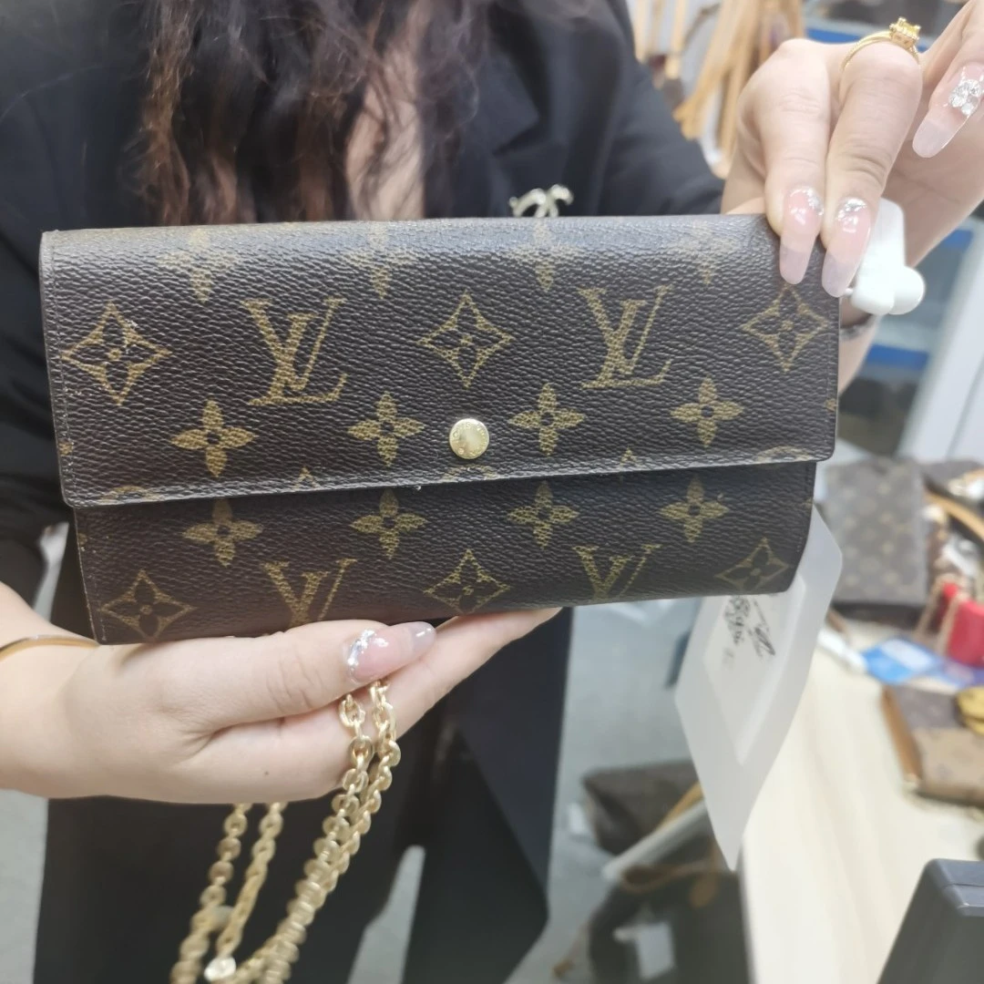 修复品LV路易威登LV中古金豆豆钱包