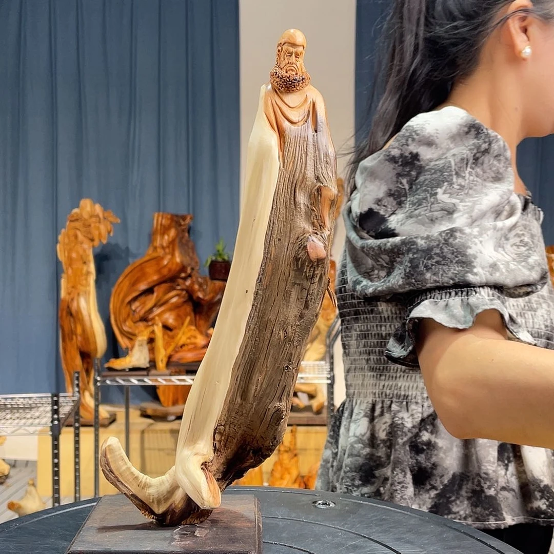 柏木（崖柏）崖柏随型根雕摆件