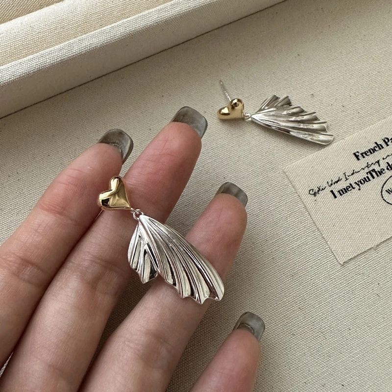 925银耳饰 纯银【爱心羽翼】新款2025爆款耳钉轻奢百搭小众耳环耳饰