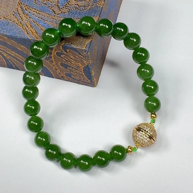碧玉8mm冰底菠菜绿手串