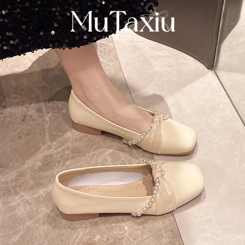 慕她秀温柔玛丽珍单鞋女2025新款软皮软底粗跟舒适温柔晚晚女单鞋