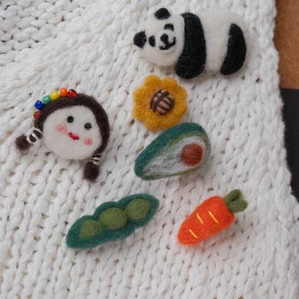 非金属布艺胸针 手工羊毛毡小胸针 秋冬百搭配饰吸睛约会通勤减龄