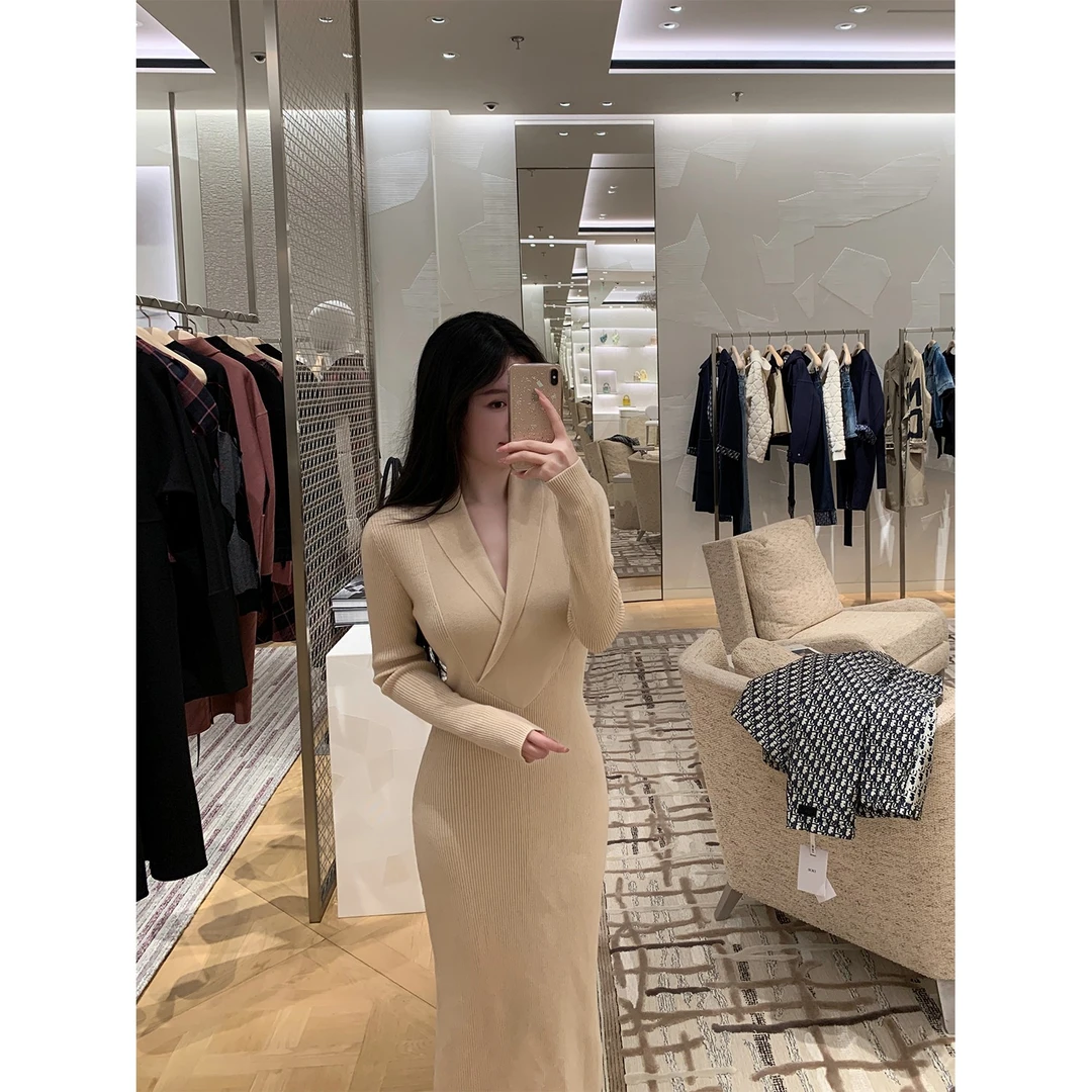 THE SWAN司凰轻奢 我的新宠 美翻自行开发羊毛收腰针织包臀连衣裙