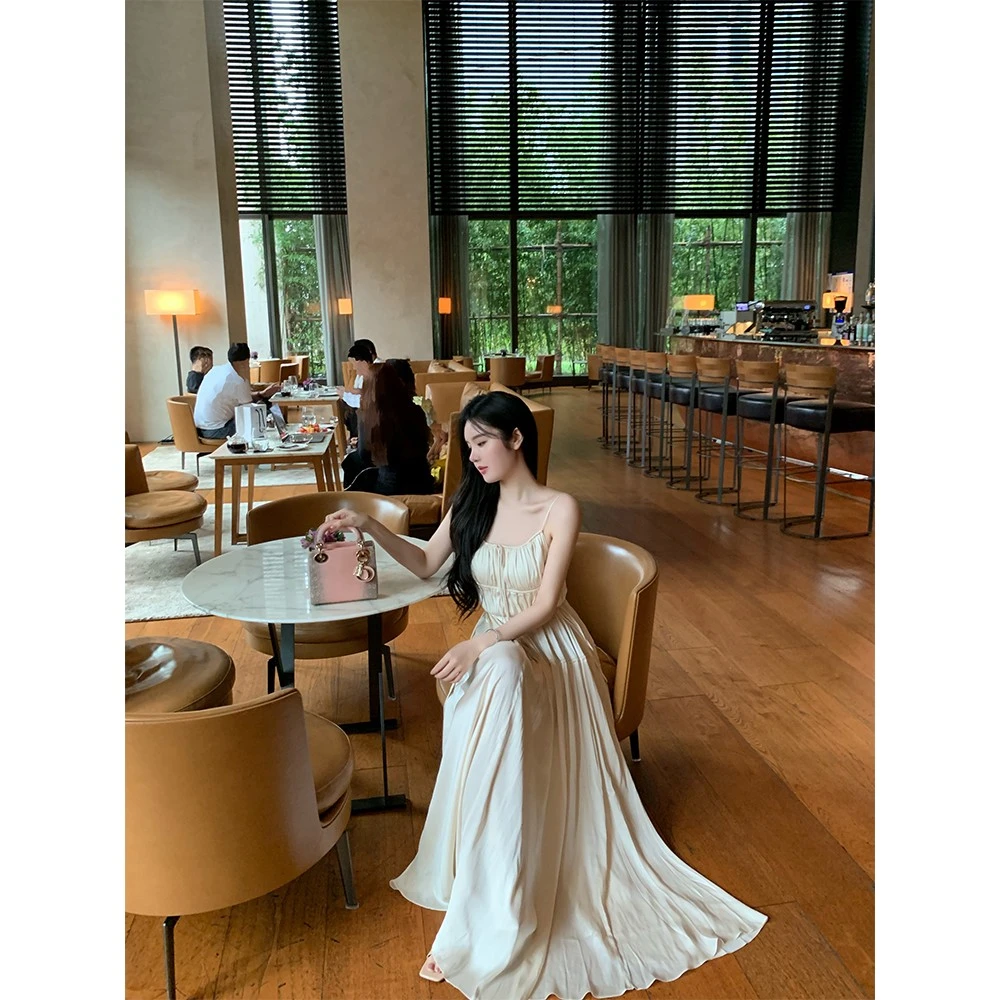THE SWAN司凰轻奢 高干文姐姐 气质收腰长裙缎面小白裙吊带连衣裙