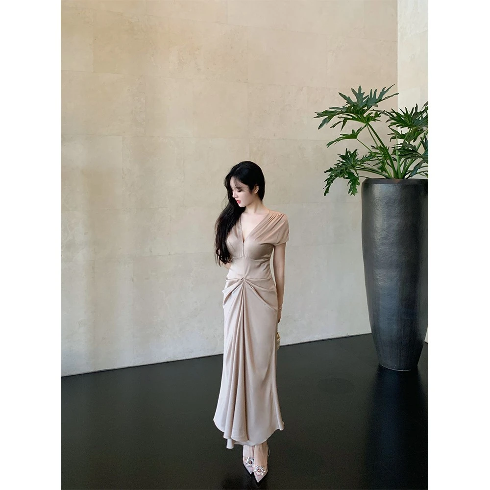 THE SWAN司凰轻奢 富婆裙 夏季修身收腰长裙褶皱绸缎面气质连衣裙
