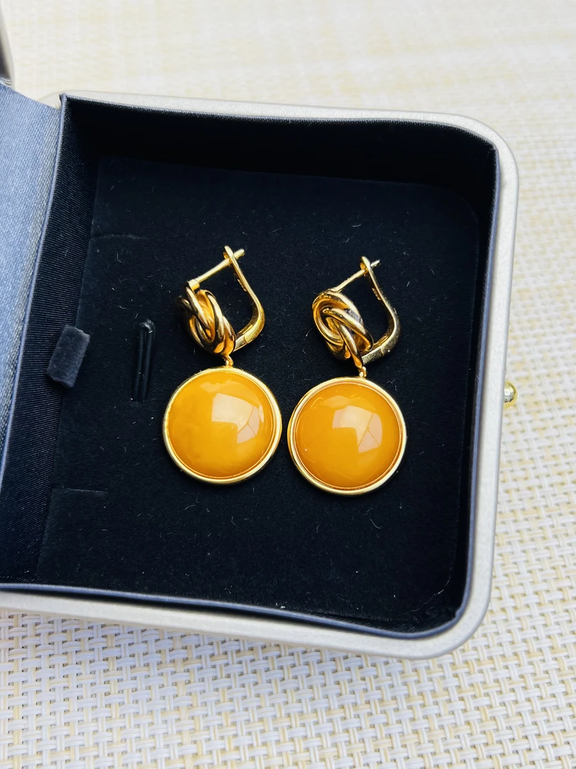 精品时尚气质百搭蜜蜡鸡油黄耳环精美优雅