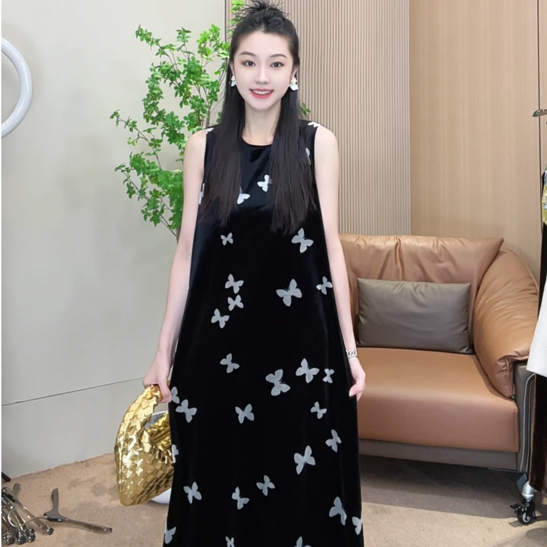 【东方美人】2024新款蝴蝶印花丝绒显瘦轻服新中式连衣裙240102
